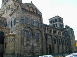 Issoire　教会堂側面