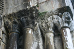 St.Bertrand de Comminges　柱頭彫刻