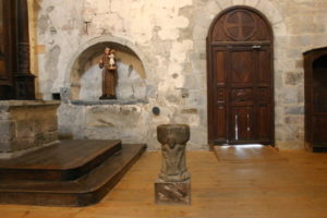 St.Savin de Lavedanの洗礼盤