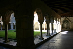 St.Lizierの回廊