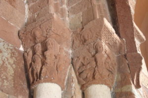 Bozoulsの柱頭彫刻