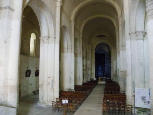 St.Amant de Boixeの身廊