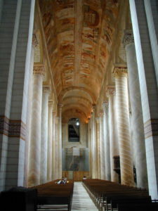 St.Savin sur Gartempeの身廊