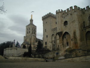 Avignonの全景