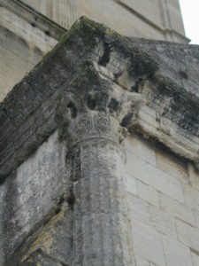 Avignonの玄関口