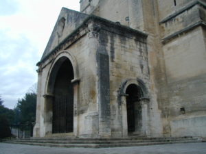 Avignonの玄関口