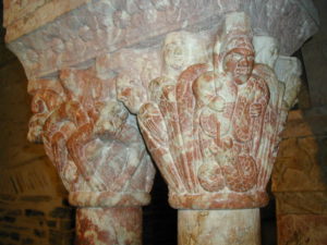Serraboneの柱頭彫刻
