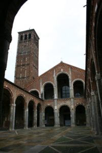 Milano　教会堂正面