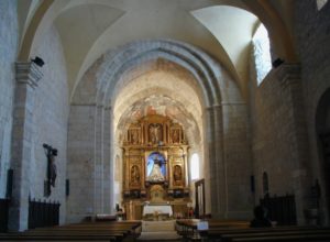 San Esteban de Gormaz / Santa Maria del Rivero　身廊