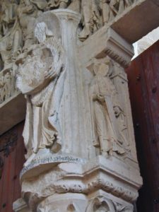 Vezelay　中央扉口彫刻