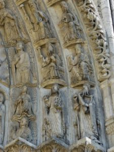 Chartres　アーキボルト