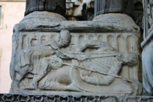 St.Gilles du Gard　扉口彫刻