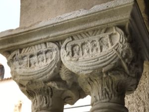Cefalu 柱頭彫刻
