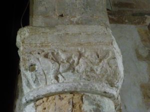 Maneglise　柱頭彫刻