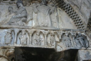 St.Bertrand de Comminges 楣